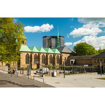 Lais Puzzle - Dom in Essen, Deutschland, und moderner Büroturm, Stadtsilhouette - 2.000 Teile