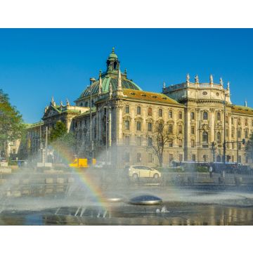 Lais Puzzle - Blick auf den Langerichtshof in München, versteckt hinter einem prächtigen Springbrunnen - 40, 100, 200, 500, 1.000 & 2.000 Teile