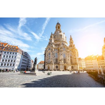 Lais Puzzle - Blick auf den Hauptplatz der Stadt mit der berühmten Frauenkirche bei Sonnenaufgang in Dresden, Deutschland - 2.000 Teile