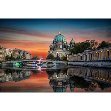 Lais Puzzle - Der Berliner Dom an der Spree bei Sonnenuntergang - 2.000 Teile