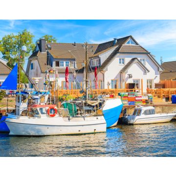 Lais Puzzle - Fischerboote im Hafen von Vitte an einem schönen sonnigen Tag, Insel Hiddensee, Ostsee, Deutschland - 40, 100, 200, 500, 1.000 & 2.000 Teile