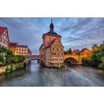 Lais Puzzle - Das historische Alte Rathaus von Bamberg in Bayern, Deutschland in der Morgendämmerung - 2.000 Teile