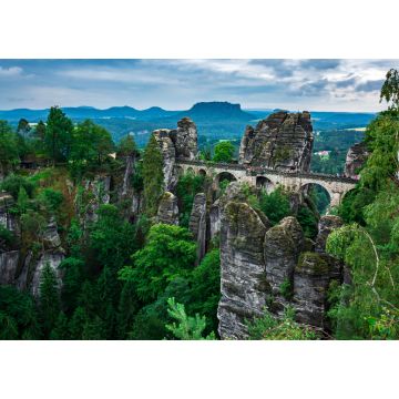 Lais Puzzle - Berühmte Basteibrücke in der Sächsischen Schweiz an einem bewölkten Tag - 1.000 Teile