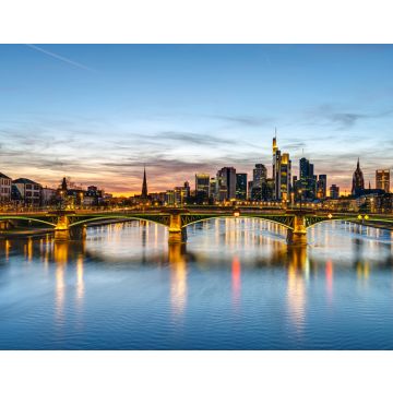 Lais Puzzle - Die Skyline von Frankfurt in Deutschland nach Sonnenuntergang - 40, 100, 200, 500, 1.000 & 2.000 Teile