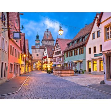 Lais Puzzle - Rothenburg ob der Tauber. Deutsche Straßenarchitektur der mittelalterlichen deutschen Stadt Rothenburg ob der Tauber Abendansicht - 40, 100, 200, 500, 1.000 & 2.000 Teile