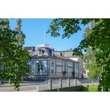 Lais Puzzle - Alte Häuser im Zentrum von Oulu - 2.000 Teile