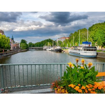 Lais Puzzle - Stadtbild mit Theaterbrücke über den Fluss Aura in Turku. Finnland - 40, 100, 200, 500, 1.000 & 2.000 Teile