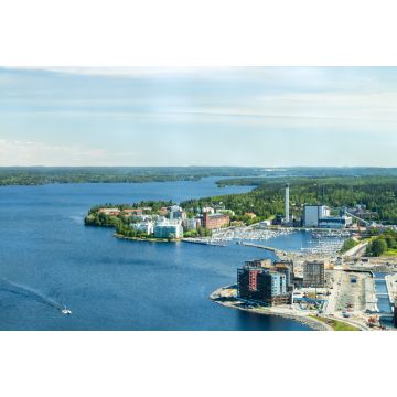Lais Puzzle - Schöne Aussicht von oben auf die Stadt Tampere an einem Sommertag, Finnland - 2.000 Teile
