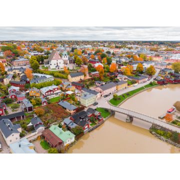 Lais Puzzle - Altstadt von Porvoo, Finnland. Schöne Stadtlandschaft mit idyllischem Fluss Porvoonjoki - 1.000 Teile