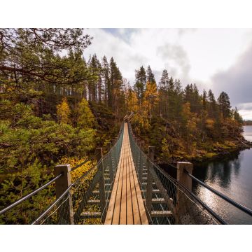 Lais Puzzle - Hängebrücke im Herbstwald, Oulanka-Nationalpark, Finnland - 40, 100, 200, 500, 1.000 & 2.000 Teile