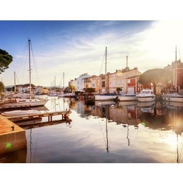 Lais Puzzle - Bunte Stadt auf dem Wasser, Hafen von Grimaud, Côte d'Azur - 40, 100, 200, 500, 1.000 & 2.000 Teile