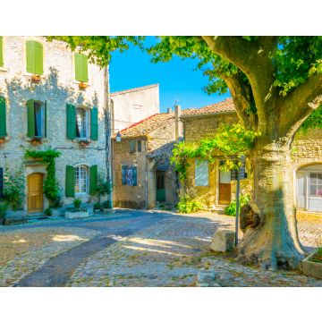 Lais Puzzle - eine enge Straße in der Altstadt von Vaison-la-Romaine in Frankreich - 40, 100, 200, 500, 1.000 & 2.000 Teile