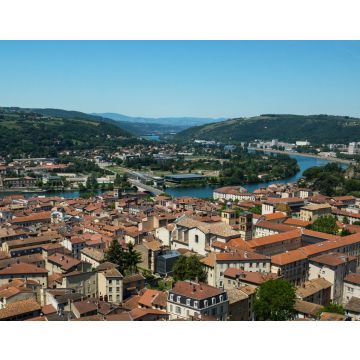 Lais Puzzle - Luftaufnahme der alten mittelalterlichen Stadt Vienne in der französischen Region Rhône-Alpes - 40, 100, 200, 500, 1.000 & 2.000 Teile
