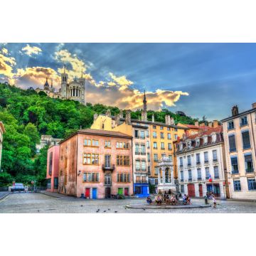 Lais Puzzle - Blick auf die Basilika Notre Dame de Fourviere in Lyon - 2.000 Teile