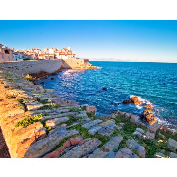 Lais Puzzle - Blick auf die historische Altstadt von Antibes, Strandpromenade und Wahrzeichen - 40, 100, 200, 500, 1.000 & 2.000 Teile