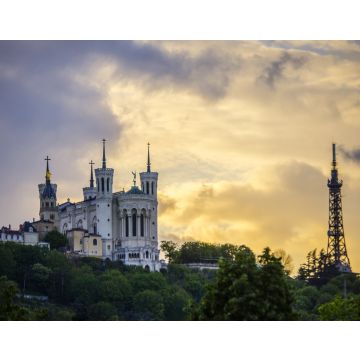 Lais Puzzle - Schöner Sonnenuntergang über dem großen Platz La Place Bellecour in Lyon - 40, 100, 200, 500, 1.000 & 2.000 Teile