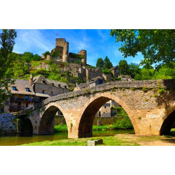 Lais Puzzle - Belcastel - wunderschönes berühmtes touristisches Dorf im Aveyron, Frankreich - 2.000 Teile