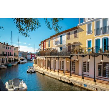 Lais Puzzle - Bunte Häuser und Boote auf einem Kanal in Port Grimaud, an der französischen Riviera - 2.000 Teile