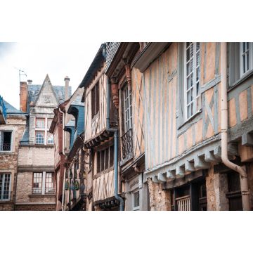 Lais Puzzle - Ansicht eines antiken Gebäudes in der Altstadt von Le Mans, Frankreich - 2.000 Teile