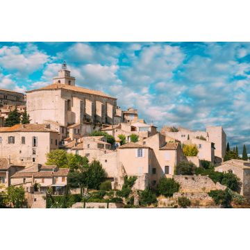 Lais Puzzle - Gordes, Provence, Frankreich. Schöne Aussicht auf das mittelalterliche Dorf Gordes auf einem Hügel. Sonniger Sommerhimmel - 2.000 Teile