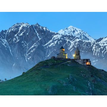 Lais Puzzle - Blick auf eine alte Kirche in der Dämmerung in Georgien - 40, 100, 200, 500, 1.000 & 2.000 Teile