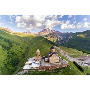 Lais Puzzle - Gergeti Dreifaltigkeitskirche oder Tsminda Sameba - Heilige Dreifaltigkeitskirche in der Nähe des Dorfes Gergeti in Georgien - 2.000 Teile