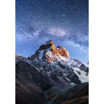 Lais Puzzle - Fantastischer Sternenhimmel. Herbstlandschaft mit schneebedeckten Gipfeln. Kaukasischer Hauptkamm. Bergblick vom Berg Ushba Meyer, Georgien. Europa - 1.000 Teile