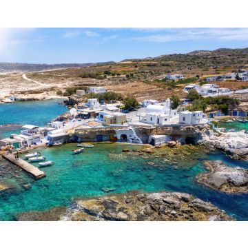 Lais Puzzle - Luftaufnahme des traditionellen Fischerdorfes Mandrakia auf der Insel Milos, Griechenland, mit den bunten Bootshäusern direkt am Wasser - 40, 100, 200, 500, 1.000 & 2.000 Teile