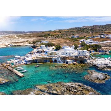 Lais Puzzle - Luftaufnahme des traditionellen Fischerdorfes Mandrakia auf der Insel Milos, Griechenland, mit den bunten Bootshäusern direkt am Wasser - 1.000 Teile