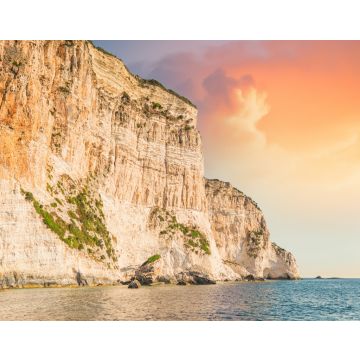 Lais Puzzle - Geschichtete Felsklippen mit Pflanzen in der Nähe der Küste der Insel Korfu - 40, 100, 200, 500, 1.000 & 2.000 Teile
