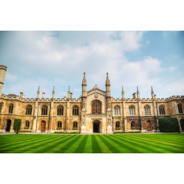 Lais Puzzle - Innenhof des Corpus Christi College in Cambridge, UK - 2.000 Teile