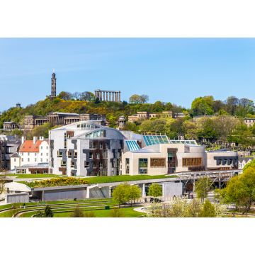Lais Puzzle - Blick auf das neue Parlamentsgebäude unter dem Calton Hill - Edinburgh - 1.000 Teile