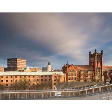 Lais Puzzle - Skyline der Newcastle University im Stadtzentrum von Newcastle, mit den Dächern der Newcastle University und dem Civic Centre dahinter - 40, 100, 200, 500, 1.000 & 2.000 Teile