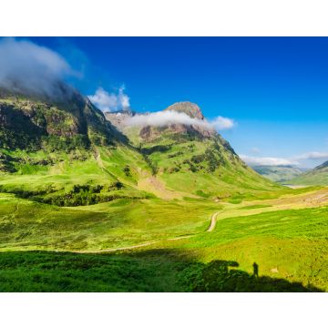 Lais Puzzle - Schöner Sonnenaufgang und kleiner Mann auf Klippe, Glencoe, Schottland - 40, 100, 200, 500, 1.000 & 2.000 Teile