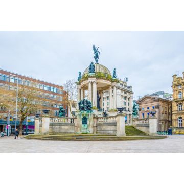 Lais Puzzle - Derby Square, dominiert vom Queen Victoria Monument in Liverpool, England - 2.000 Teile