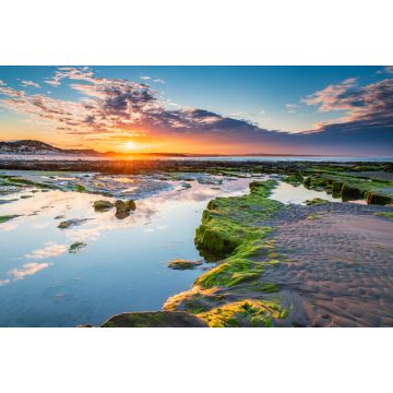 Lais Puzzle - Sonnenuntergang über dem Low Hauxley Rockpool / Der Low Hauxley Beach an der Küste von Northumberland besteht sowohl aus sandigen Bereichen als auch aus Felsen - 2.000 Teile