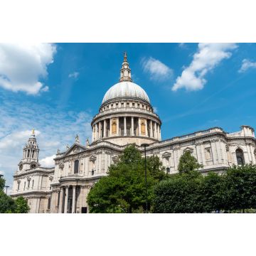 Lais Puzzle - Die berühmte St. Pauls Cathedral in London an einem sonnigen Tag - 2.000 Teile