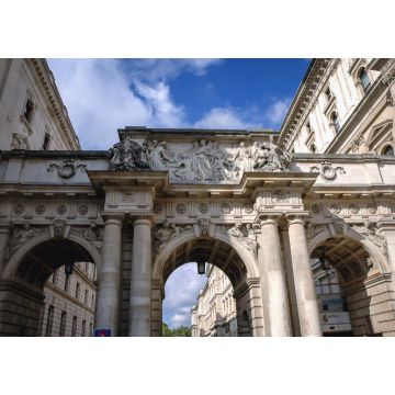 Lais Puzzle - Tor neben dem Gebäude des Foreign & Commonwealth Office in London City, UK - 1.000 Teile