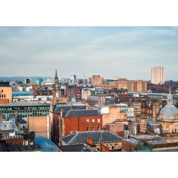 Lais Puzzle - Ein weiter Blick von einem Dach auf die Gebäude und die Architektur des Stadtzentrums von Glasgow im Abendlicht, Schottland - 1.000 Teile