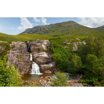 Lais Puzzle - Glencoe-Wasserfall - Das Zusammentreffen von drei Gewässern zwischen Glencoe und Altnafeadh, Highlands, Schottland, UK - 2.000 Teile