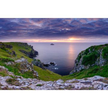 Lais Puzzle - Sommerlicher Sonnenuntergang über The Rumps und Pentire Head an der Nordküste Cornwalls, Vereinigtes Königreich - 2.000 Teile