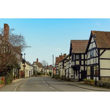 Lais Puzzle - Ein Blick auf die Hauptstraße des Dorfes Pembridge, UK - 2.000 Teile