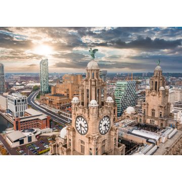 Lais Puzzle - Luftaufnahme des Turms des Royal Liver Building in Liverpool, Großbritannien, bei schönem Sonnenuntergang - 1.000 Teile
