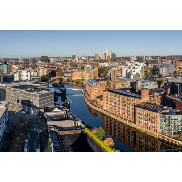 Lais Puzzle - Skyline des Stadtzentrums von Leeds Dock und Grundstücke am Wasser - 2.000 Teile