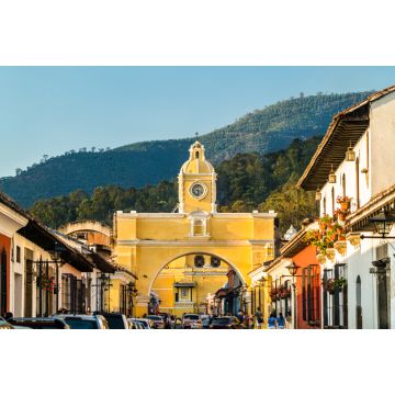 Lais Puzzle - Arco de Santa Catalina und Volcan de Agua in Antigua Guatemala, Mittelamerika - 2.000 Teile