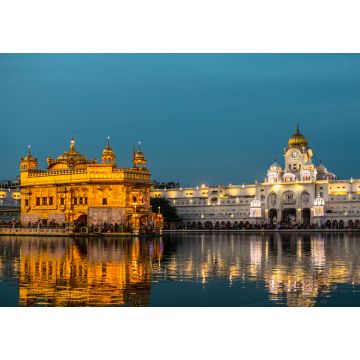 Lais Puzzle - Der Goldene Tempel, auch bekannt als Harmandir Sahib, was "jedermanns Tempel oder Haus" oder Darbār Sahib, was "erhabener Hof" bedeutet, ist ein Gurdwara in der Stadt Amritsar, Punjab, Indien - 1.000 Teile