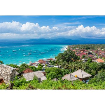Lais Puzzle - Hauptort der Insel Nusa Lembongan, Bali, Indonesien, mit Booten, die auf die Überfahrt zum Festland Balis warten - 1.000 Teile