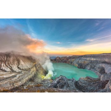 Lais Puzzle - Schöner Blick auf den Krater Kawah Ijen in Bondowoso, Indonesien, bei Morgenlicht - 2.000 Teile