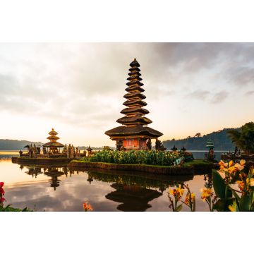 Lais Puzzle - Panorama des Tempels Pura Ulun Danu bei Sonnenaufgang am Bratan-See, Bali, Indonesien - 2.000 Teile