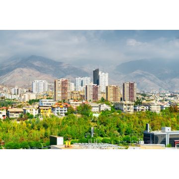 Lais Puzzle - Wunderschöne Aussicht auf Teheran, Iran. Bunte Wohngebäude - 2.000 Teile